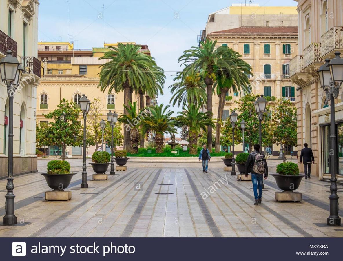 Affittacamere Raggio Di Sole Taranto Eksteriør bilde